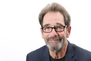 Huey Lewis meldet sich zurück Neue Serie über seinen Hörverlust