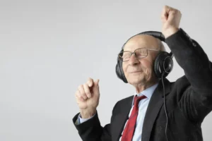 Studie Fast 100 Prozent der über 90-Jährigen sind schwerhörig